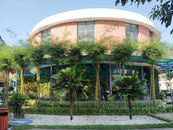 Mẫu thi công cây xanh khu chế xuất khu vực cổng chính