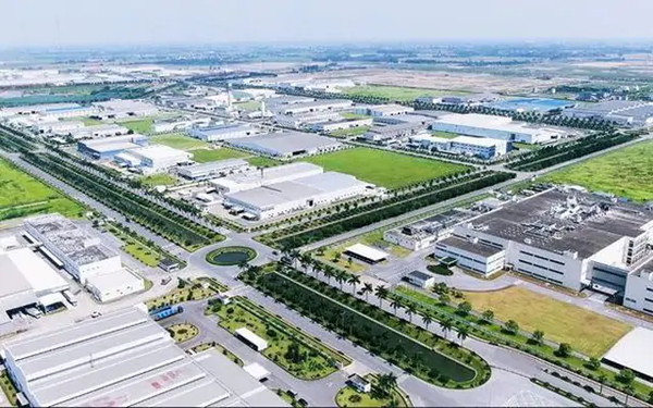 Cải tạo tiểu cảnh xanh và lối đi dạo nội khu