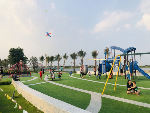 Lựa chọn cây xanh và vật liệu phù hợp